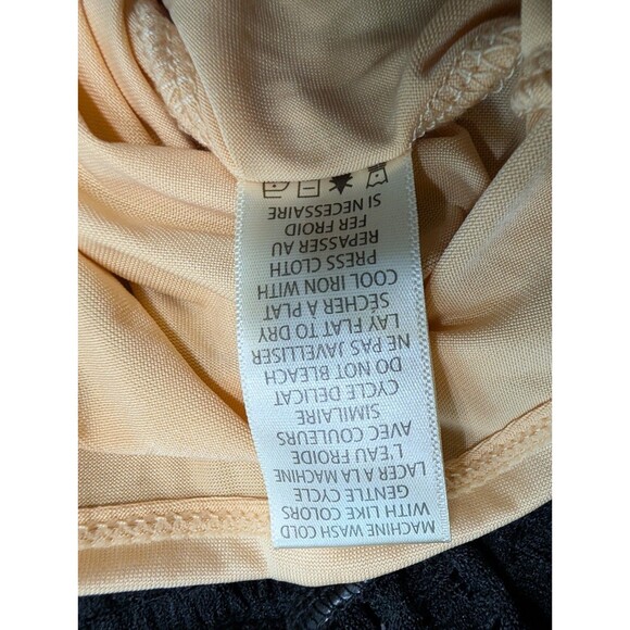 Max Studio Black Bodycon Flutter Sleeve Dress Size M - Picture 10 of 10